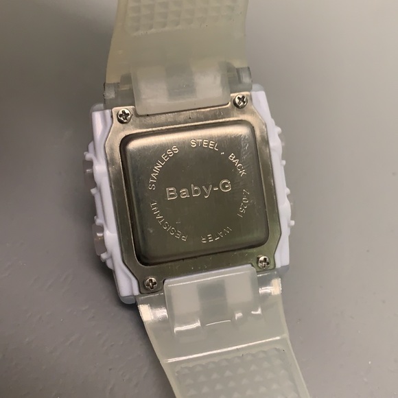 Casio Baby-G Ladies Watch - Picture 4 of 4